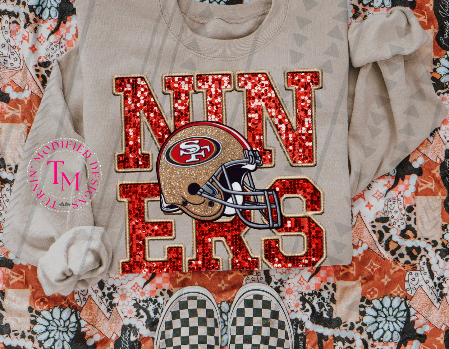 Faux Teams W/ Helmet