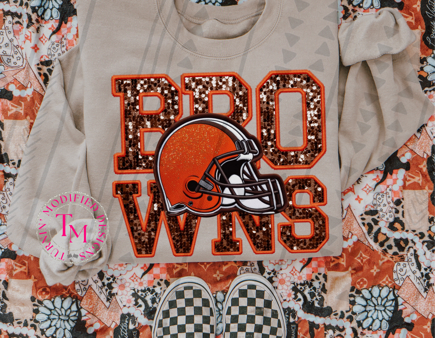 Faux Teams W/ Helmet